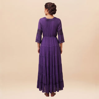 18 6022 DR Vintage Medieval Crepe High-Low Tier Lace Square Neckline Dress Gown
