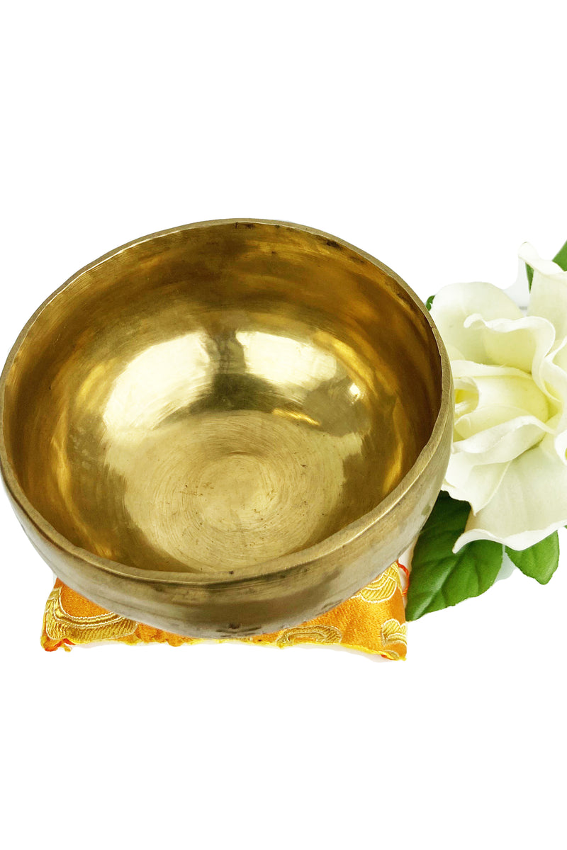 Hand-Pounded Tibetan Singing Bowl For Crown Chakra - 5.5 Inch Meditation Healing Bowl From Nepal